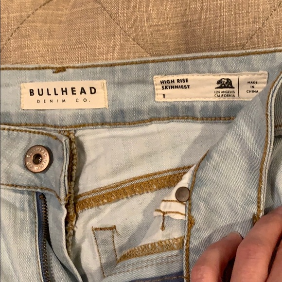 Bullhead jeans - Picture 2 of 4